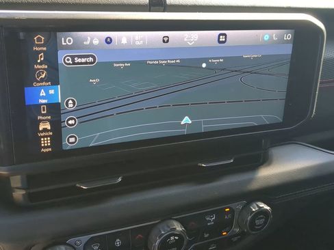 Used 2024 Jeep Wrangler Unlimited Rubicon image 20