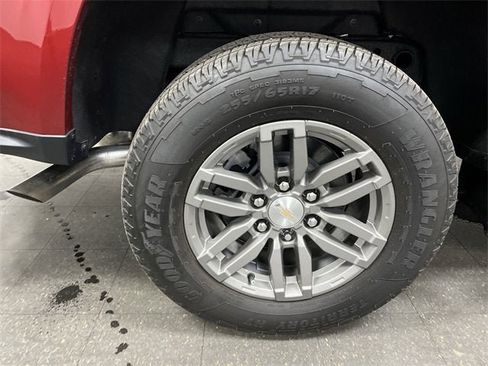 Certified 2024 Chevrolet Colorado LT w/ LT Convenience Package II image 32