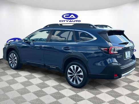 Used 2023 Subaru Outback Limited XT AWD/4WD image 7