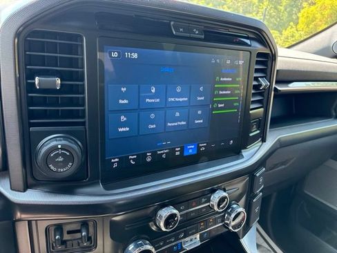 Used 2025 Ford F150 Platinum w/ FX4 Off-Road Package AWD/4WD image 32