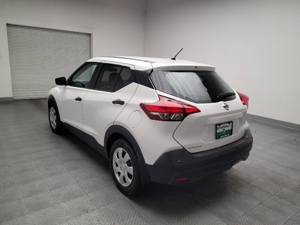 Used 2020 Nissan Kicks S FWD image 5