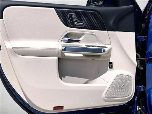 New 2026 Mercedes-Benz GLB 250 image 26