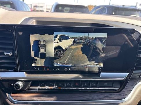 New 2026 GMC Sierra 1500 SLT image 30