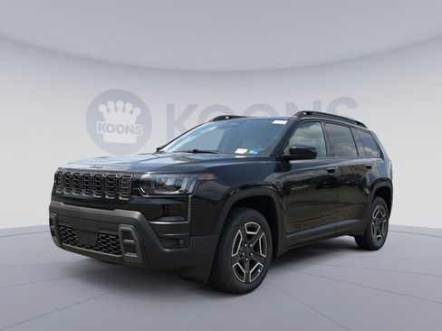 New 2026 Jeep Cherokee Laredo AWD/4WD image 1
