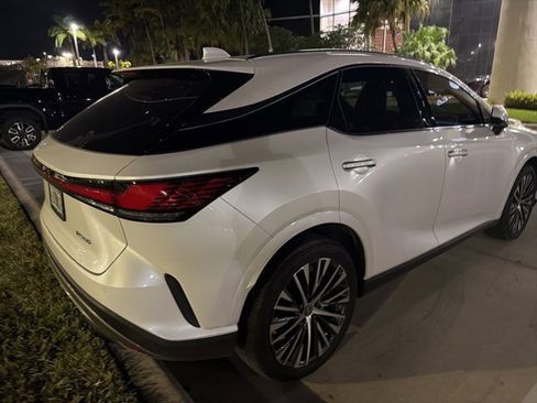 Used 2026 Lexus RX 350 Premium Plus w/ Accessory Package (K3) image 8