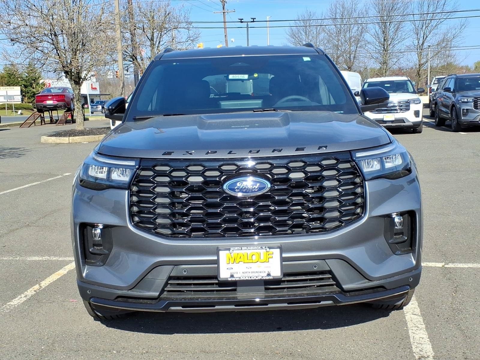 New 2026 Ford Explorer ST-Line AWD/4WD image 2