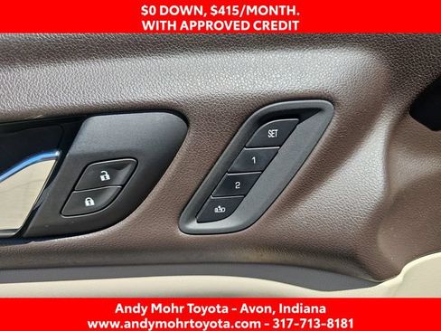Used 2017 GMC Acadia Denali w/ Technology Package AWD/4WD image 13