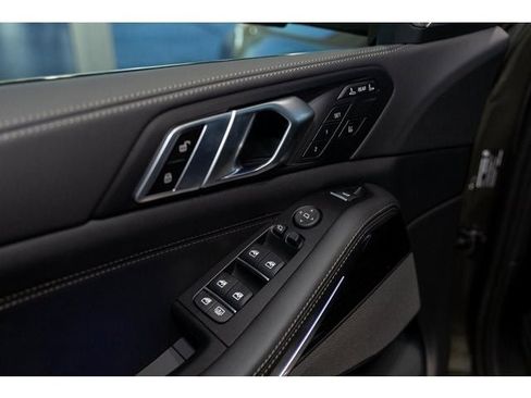 New 2026 BMW X7 xDrive40i w/ M Sport Package image 57