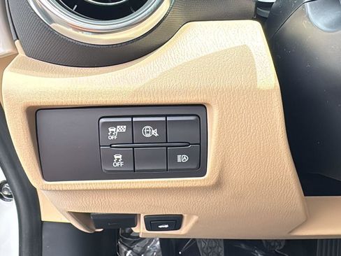 New 2026 MAZDA MX-5 Miata RF Grand Touring w/ Weather Package RWD image 9