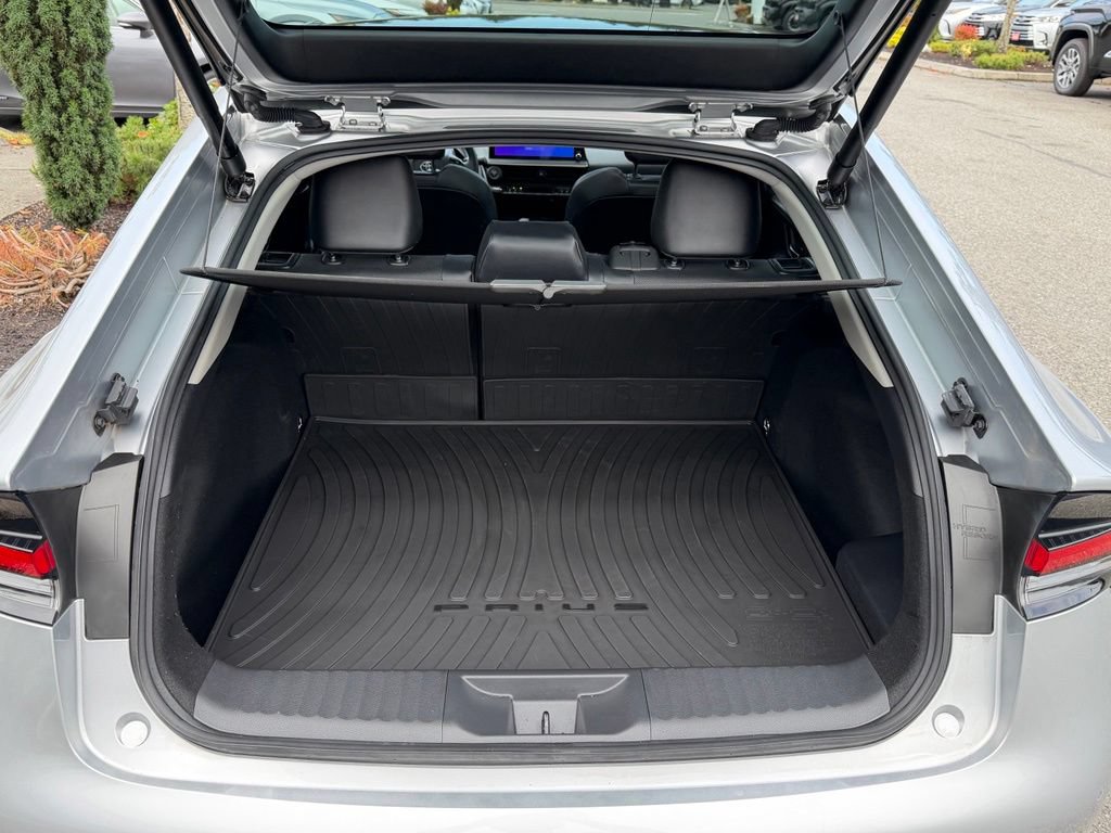 Certified 2023 Toyota Prius Limited AWD/4WD image 10