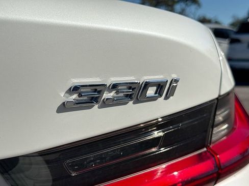 Certified 2023 BMW 330i Sedan w/ Premium Package image 11
