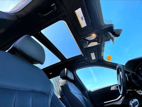 Used 2021 BMW X7 xDrive40i w/ M Sport Package image 13