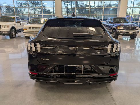 New 2026 Ford Mustang Mach-E GT image 5