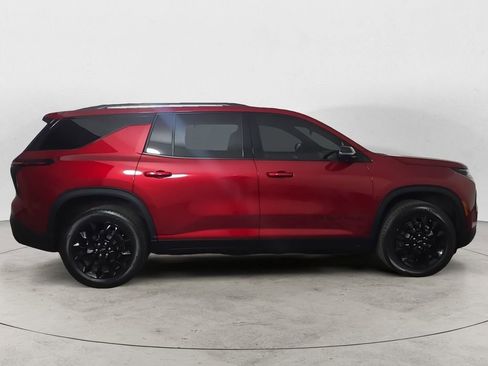 Certified 2025 Chevrolet Traverse LT w/ Midnight/Sport Edition AWD/4WD image 6