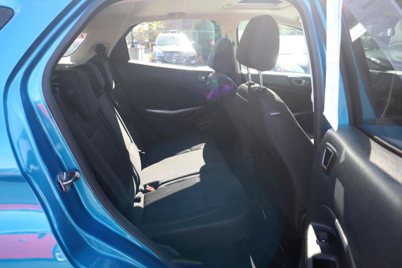 Used 2020 Ford EcoSport SE w/ SE Convenience Package AWD/4WD image 12