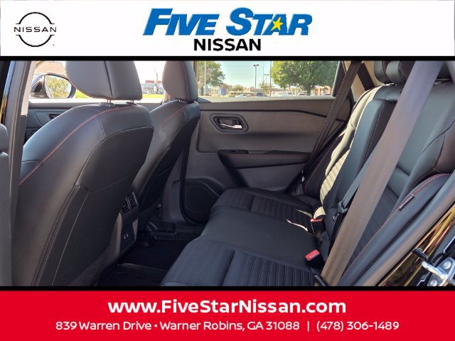 Used 2026 Nissan Rogue SV AWD/4WD image 6