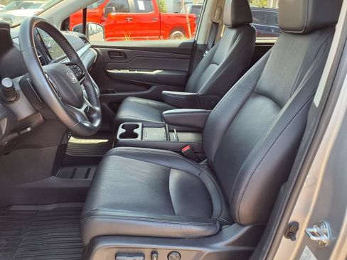 Used 2025 Honda Odyssey EX-L image 23