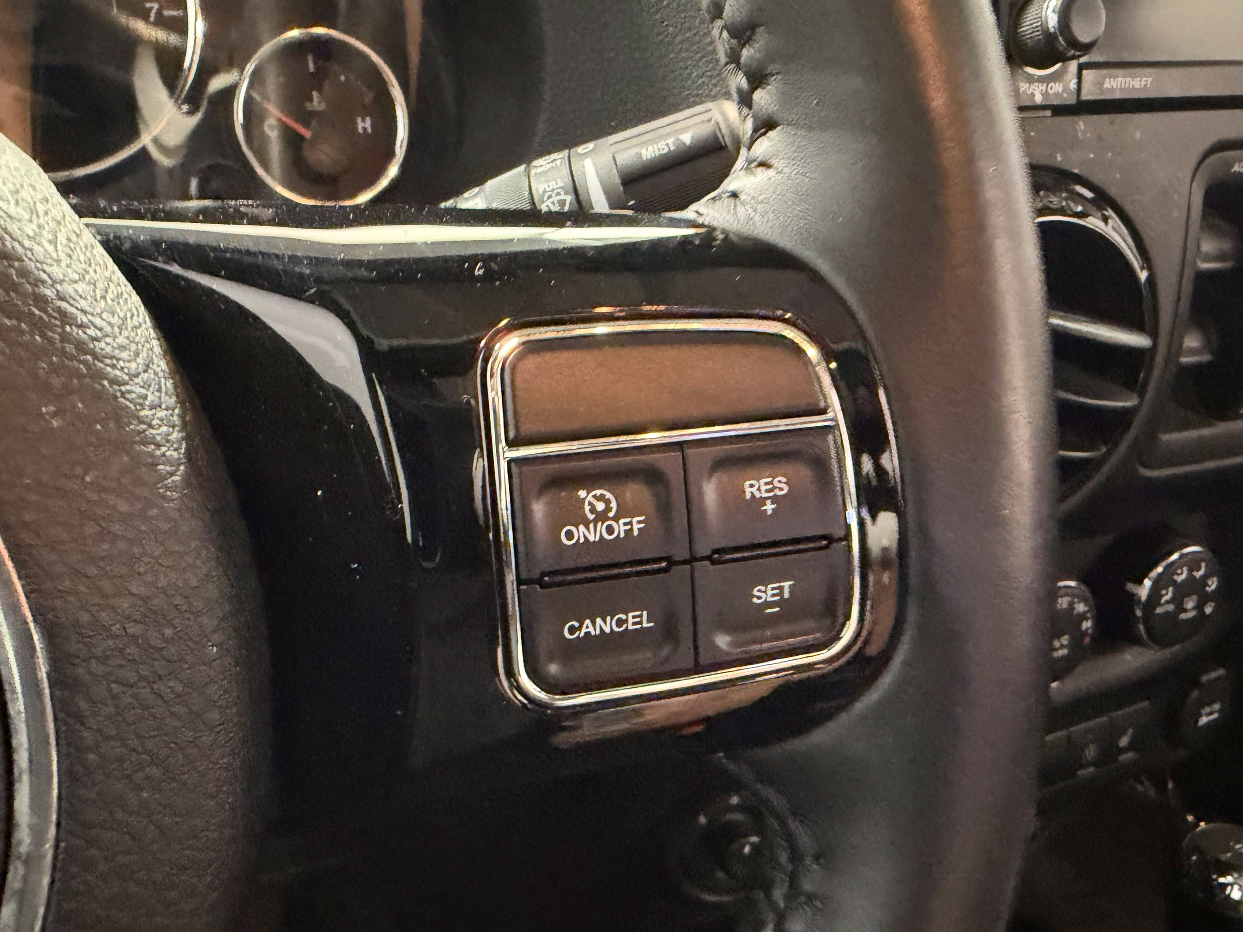Used 2015 Jeep Wrangler Unlimited Sahara AWD/4WD image 38