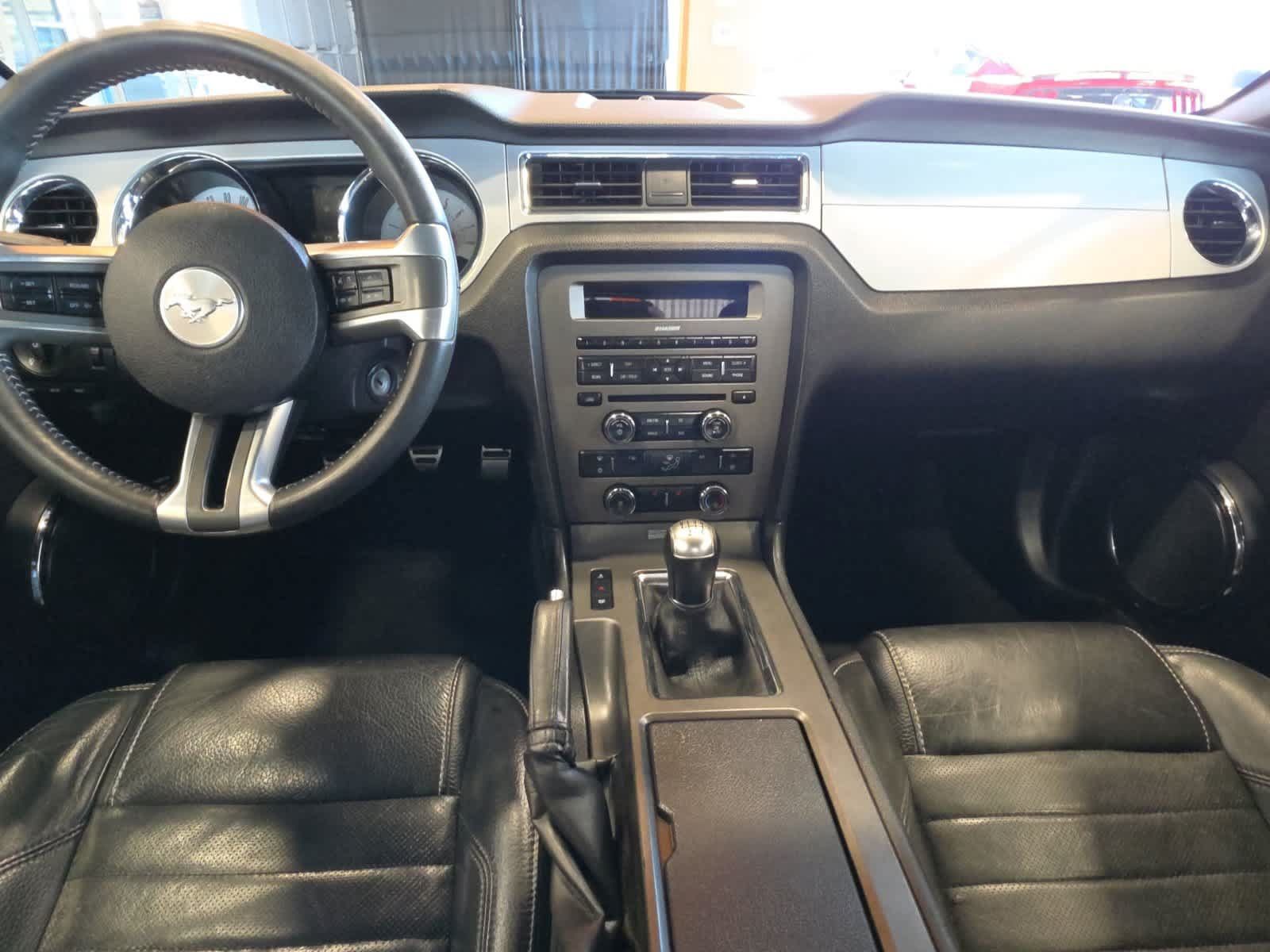 Used 2012 Ford Mustang Premium RWD image 22