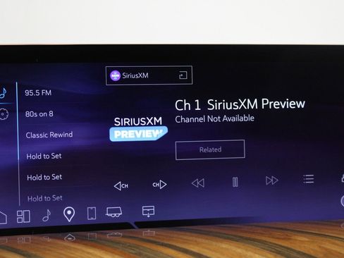 Certified 2025 Cadillac Escalade ESV Sport Platinum image 38