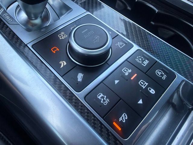 Used 2017 Land Rover Range Rover Sport SVR AWD/4WD image 26