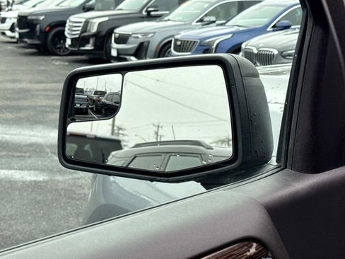 Used 2023 GMC Sierra 1500 Elevation image 18