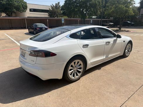 Used 2017 Tesla Model S 100D AWD/4WD image 10