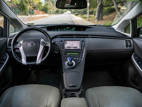 Used 2011 Toyota Prius Four w/ Solar Roof Pkg FWD image 22