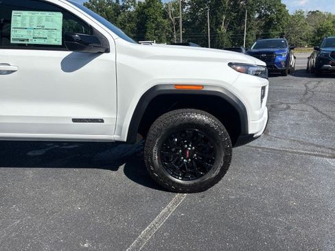 New 2026 GMC Canyon Elevation RWD image 5