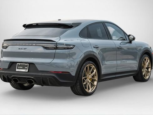 Used 2023 Porsche Cayenne Turbo GT image 6