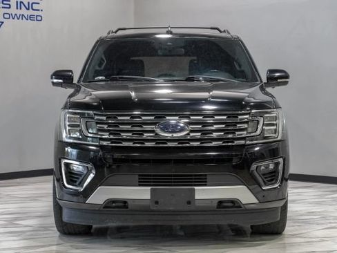 Used 2018 Ford Expedition Max Limited w/ Equipment Group 302A AWD/4WD image 10