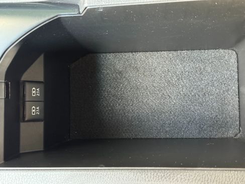 Used 2018 Toyota Camry XSE w/ Protection Package (Q2) FWD image 31
