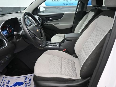 Used 2024 Chevrolet Equinox LT image 13