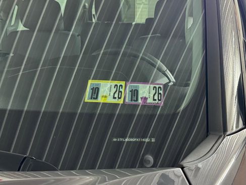 Used 2023 Toyota Tundra SR5 w/ SR5 Convenience Package image 10