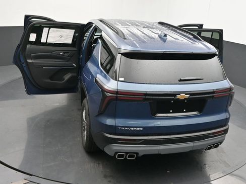 New 2026 Chevrolet Traverse LT w/ LPO, Floor Liner Package image 62
