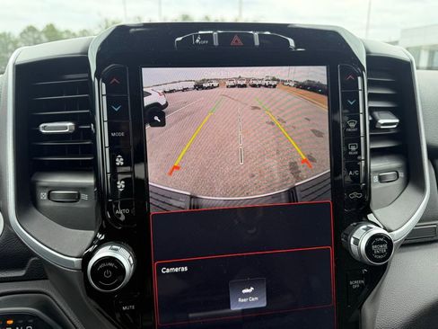 Used 2024 RAM 2500 Big Horn w/ Night Edition image 20