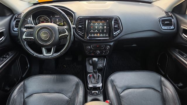 Used 2018 Jeep Compass Limited w/ Navigation Group AWD/4WD image 7
