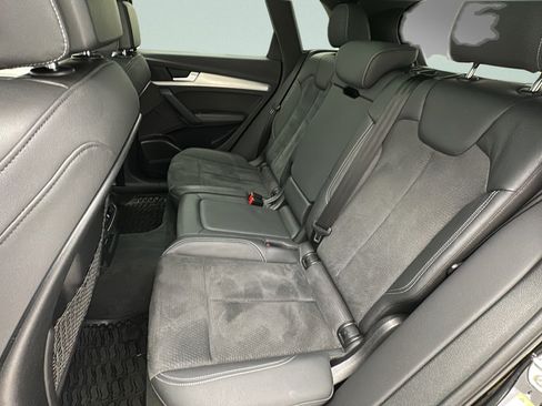 Used 2021 Audi SQ5 Premium Plus w/ Premium Plus Package AWD/4WD image 10