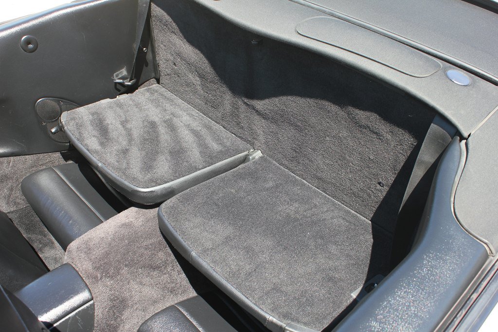 Used 2004 Porsche 911 Carrera RWD image 44