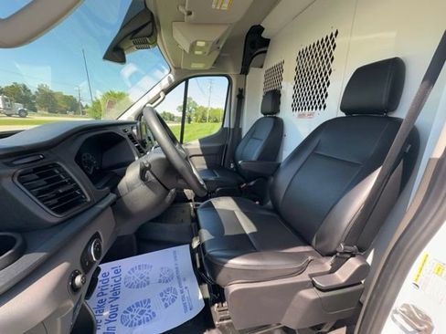 Used 2025 Ford Transit 250 148 Medium Roof Extended AWD w/ Load Area Protection Package image 15