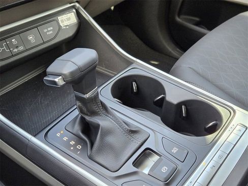 New 2026 Kia Carnival image 17