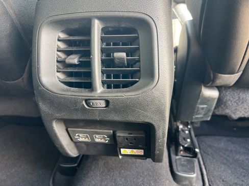 Certified 2022 Jeep Cherokee Latitude Lux FWD image 51