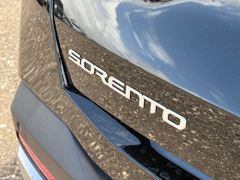 New 2026 Kia Sorento EX FWD image 10