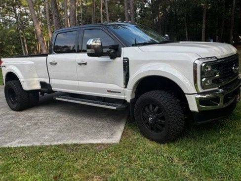 Used 2025 Ford F450 Lariat w/ Chrome Package AWD/4WD image 3