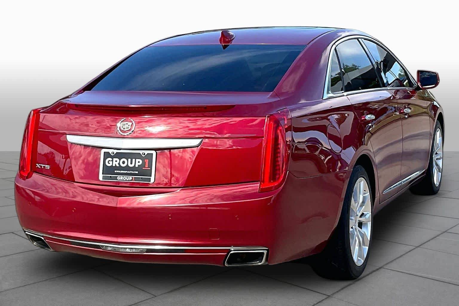 Used 2015 Cadillac XTS Luxury w/ Driver Awareness Package FWD image 13