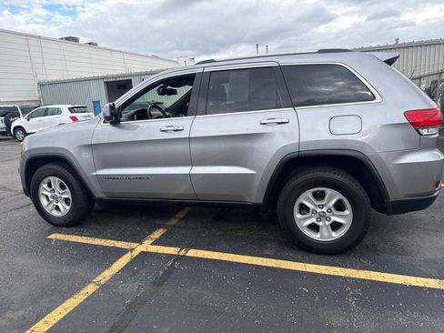 Used 2014 Jeep Grand Cherokee Laredo w/ Quick Order Package 23E AWD/4WD image 10