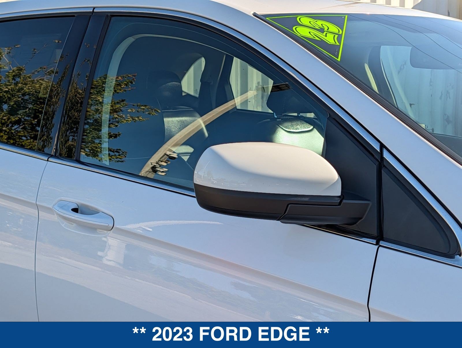 Used 2023 Ford Edge SEL AWD/4WD image 11