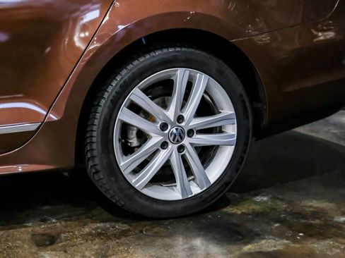 Used 2017 Volkswagen Jetta SEL image 57