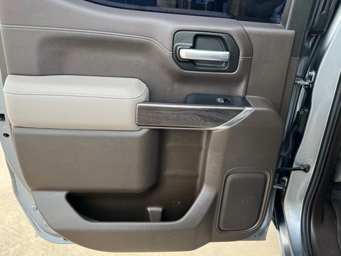 Used 2019 Chevrolet Silverado 1500 LTZ w/ Max Trailering Package image 19