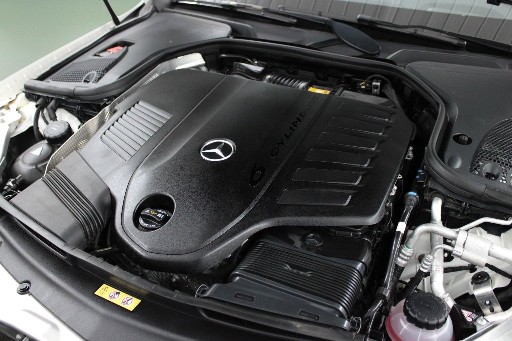 Used 2021 Mercedes-Benz E 450 4MATIC All-Terrain Wagon image 45